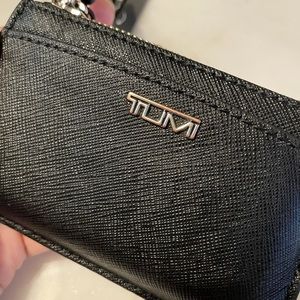 Tumi zip card case leather